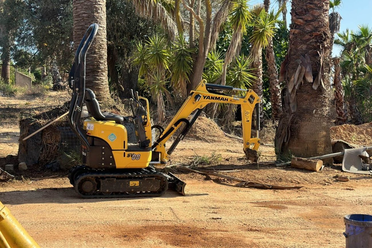 escavadora 1 tonelada